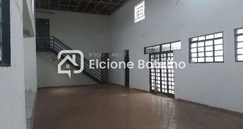 Cômodo comercial para locação de aprox. 180 m², no bairro Segismundo Pereira - Uberlândia - MG