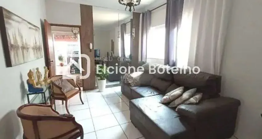 Casa para locação de aprox. 207 m², com 4 quartos, no bairro Chacaras Tubalina e Quartel - MG