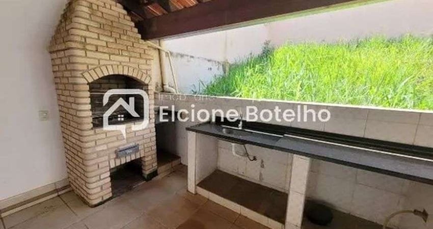 Casa para locação de aprox. 150 m², com 3 quartos, no bairro Morada da Colina - Uberlândia - MG