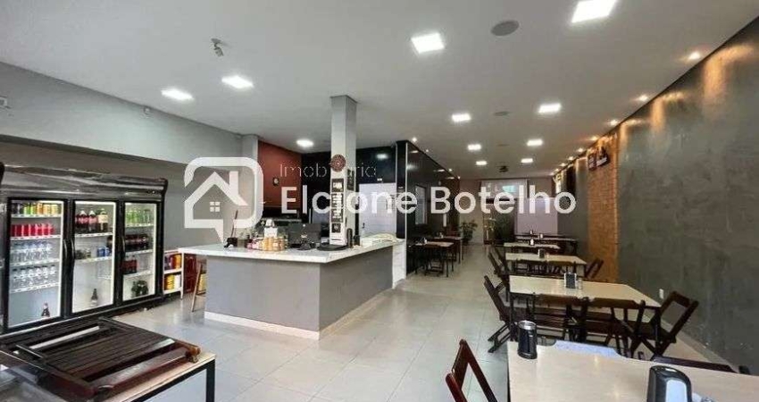 Cômodo para locação de aprox. 137 m², com habite-se, no bairro Centro - Uberlândia - MG