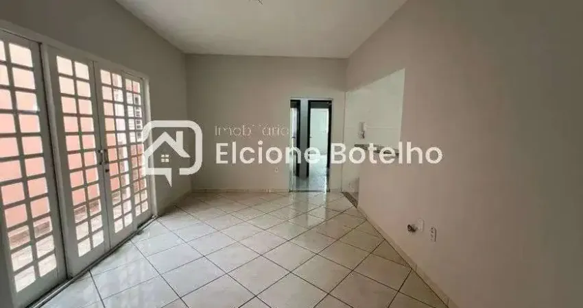 Casa para locação de aprox. 163 m², com 3 quartos, no bairro Jardim Patrícia - Uberlândia - Mg