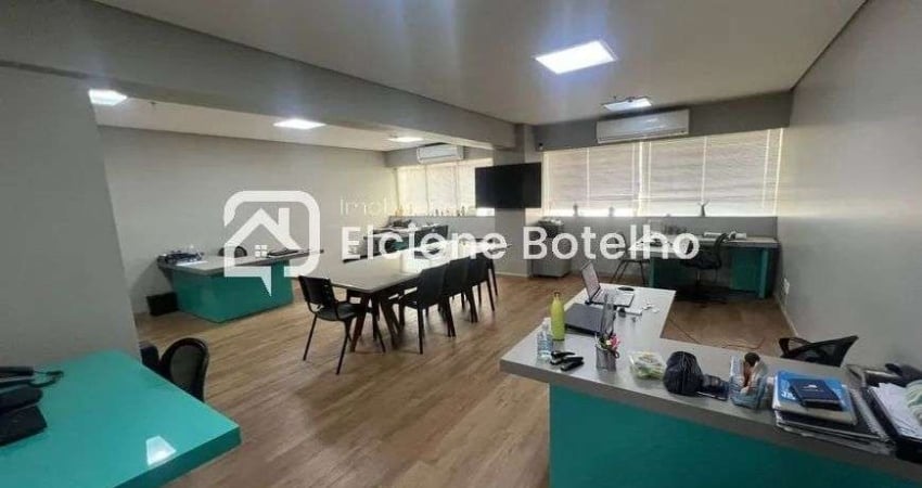 Sala comercial para locação de aprox. 92 m², com elevador, no bairro Brasil - Uberlândia - MG