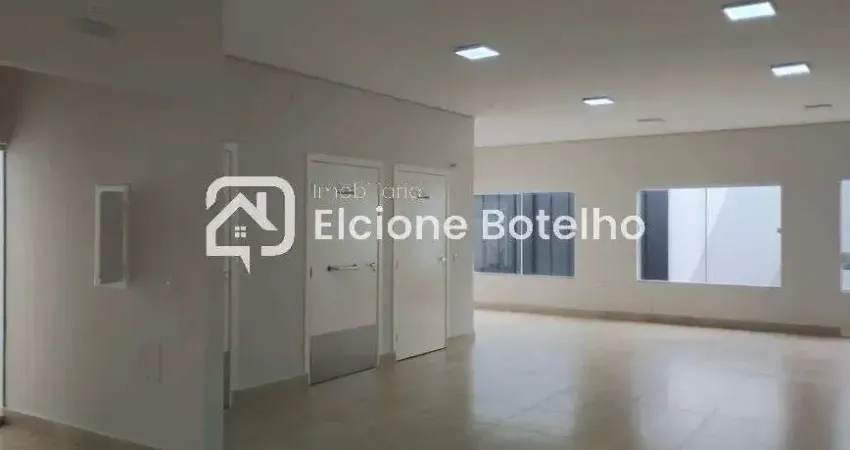 Casa comercial para locação de aprox. 170 m², com 4 salas, no bairro Saraiva - Uberlândia - MG
