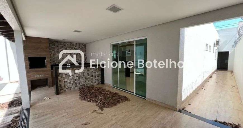 Casa para locação de aprox. 180 m², com 3 quartos, no bairro Presidente Roosevelt - Uberlândia - MG