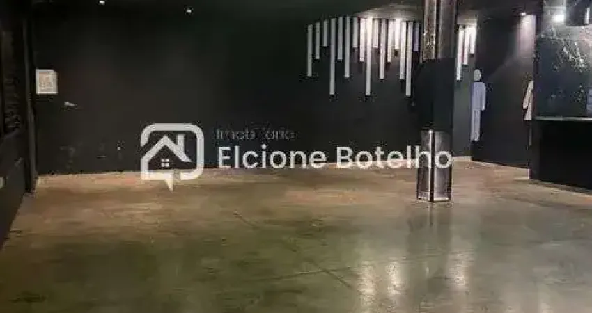 Cômodo comercial para locação de aprox. 412 m², no bairro Vigilato Pereira - Uberlândia - MG