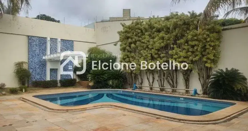 Casa para locação de aprox. 600 m², com 4 quartos, no bairro Cidade Jardim - Uberlândia - MG