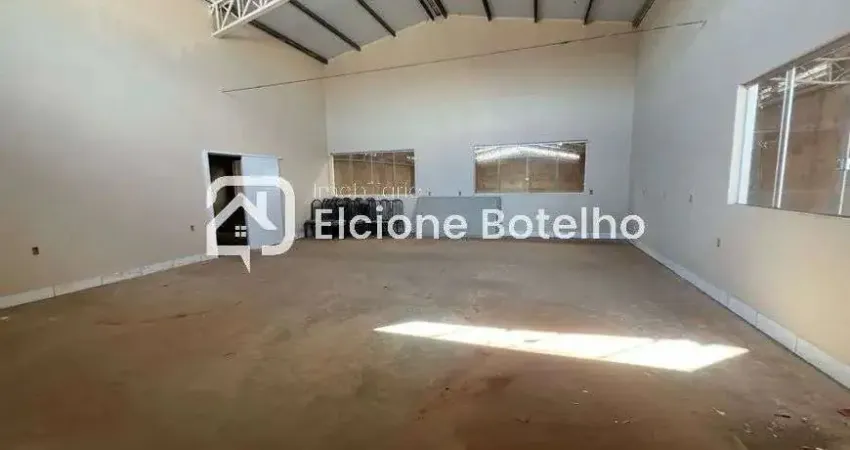 Barracão para locação de aprox. 1300 m², no bairro Distrito Industrial - Uberlândia - MG