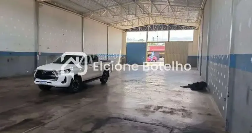 Galpão para locação de aprox. 500 m², frente recuada, no bairro Vigilato Pereira - Uberlândia - MG