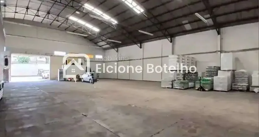 Barracão comercial para locação de aprox. 1400 m², no bairro Custódio Pereira - Uberlândia - MG