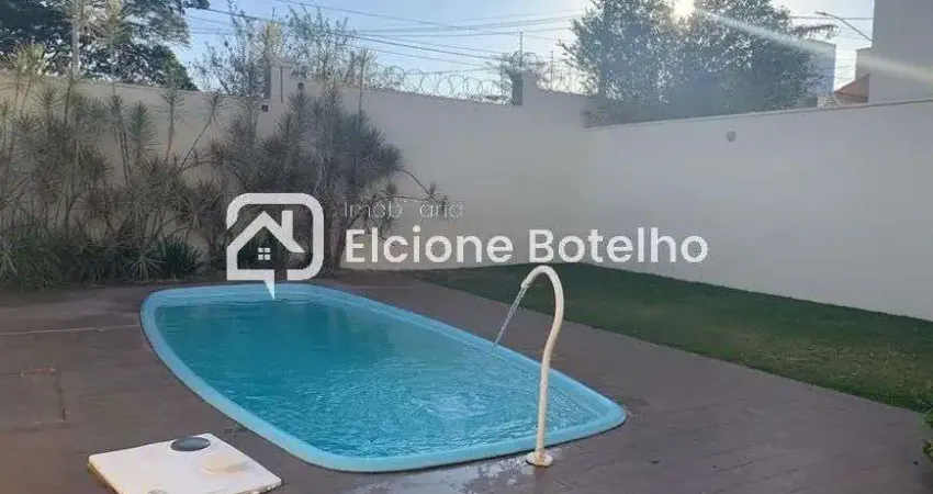 Casa em condomínio para locação de aprox. 200 m², com 3 quartos, no Lagoinha - Uberlândia - MG