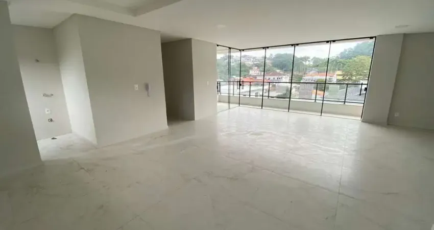 Apartamento à venda no bairro Vila Baependi em Jaraguá do Sul/SC