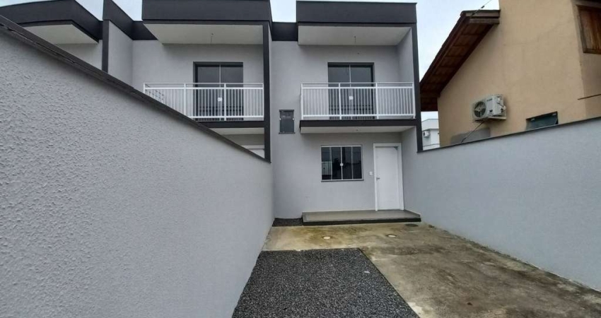 Sobrado à venda no bairro Três Rios do Norte em Jaraguá do Sul/SC