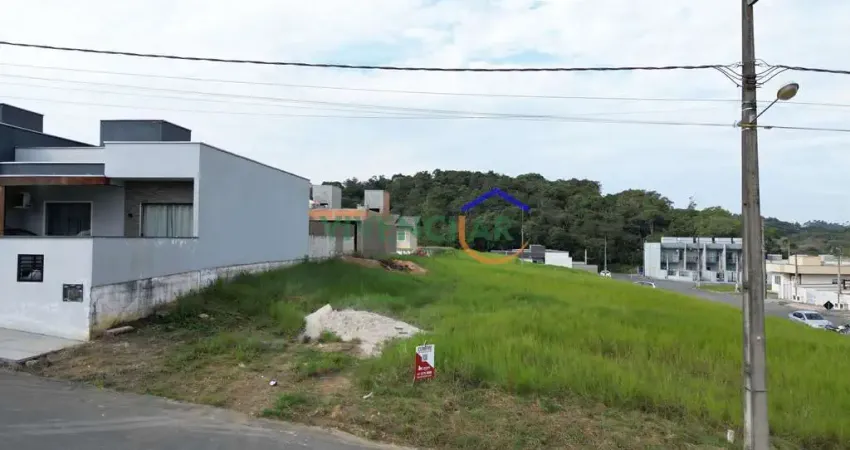 Terreno à venda no Centro, Guaramirim 