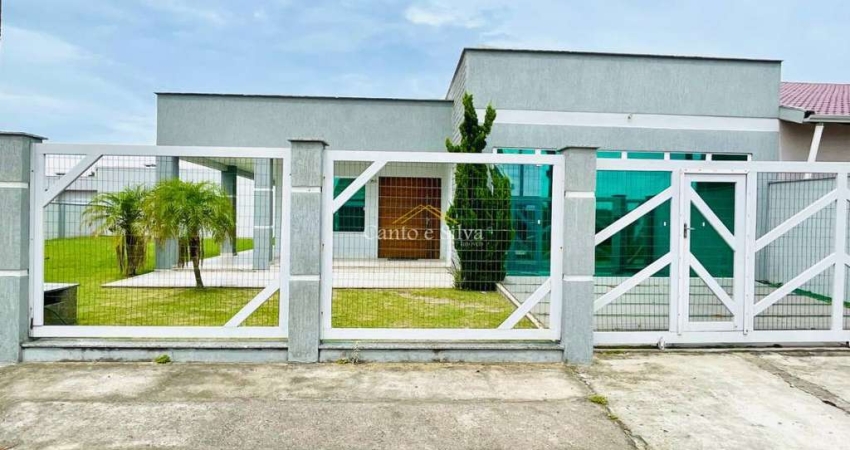 Exclusividade Canto e Silva. Casa na praia com 3 terrenos.