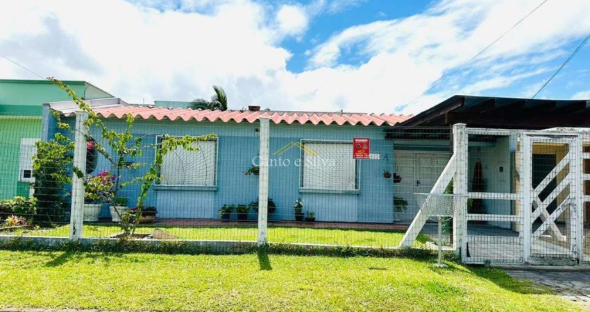 Casa com 04 dorms (suíte), próxima ao mar em Atlântida Sul