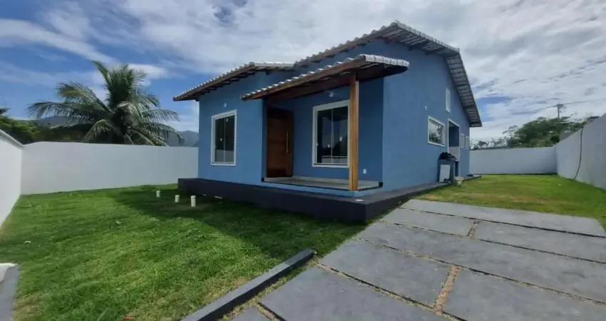 Casa - venda - 3 quartos ( 1 suíte com closet ) - amplo terreno - 1ª locação