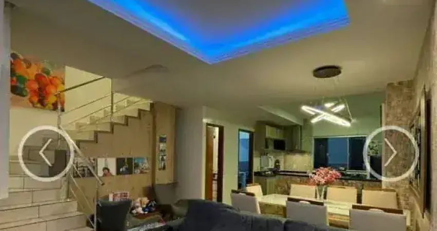 Casa a venda 2 quartos com 160m2 Vila Santa Quitéria - Curitiba
