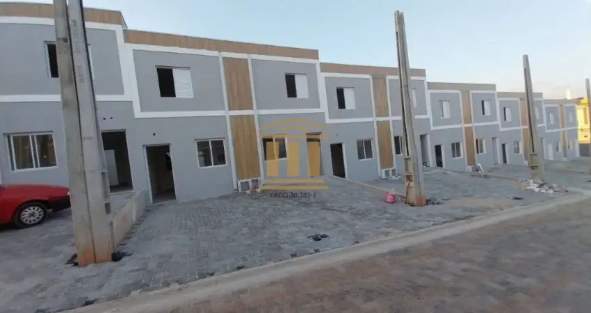 Casa com 2 quartos à venda na Avenida Luiz Carlos Amancio Pereira, 5, Chácara dos Coqueiros, São José dos Campos