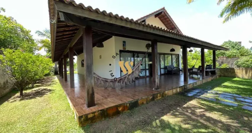 Casa no condomínio Enseadinhas! 3 quartos(2 suíte) | piscina| Casa de caseiro!!