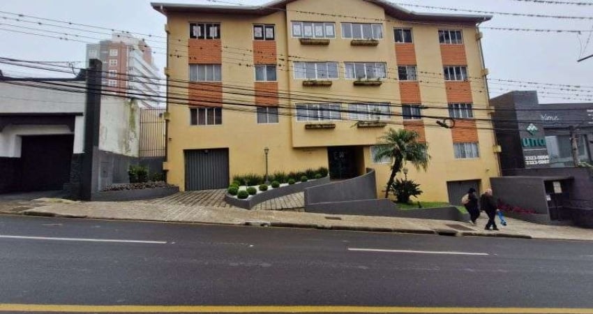 Apartamento com 3 quartos para alugar na Rua Sant'Ana, Centro, Ponta Grossa