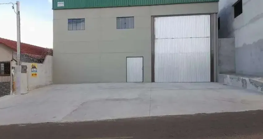 Barracão / Galpão / Depósito para alugar na Rua Pedro Luiz Correia, 211, Chapada, Ponta Grossa