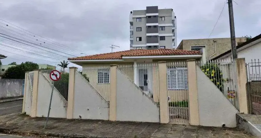 Casa com 3 quartos para alugar na Rua República da Argentina, 166, Orfãs, Ponta Grossa