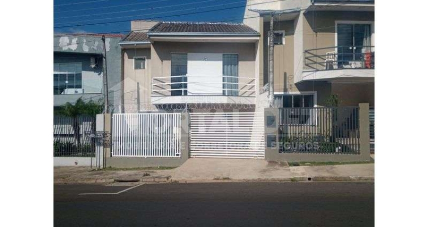 Casa para alugar na Rua Assis Brasil, 35, Orfãs, Ponta Grossa