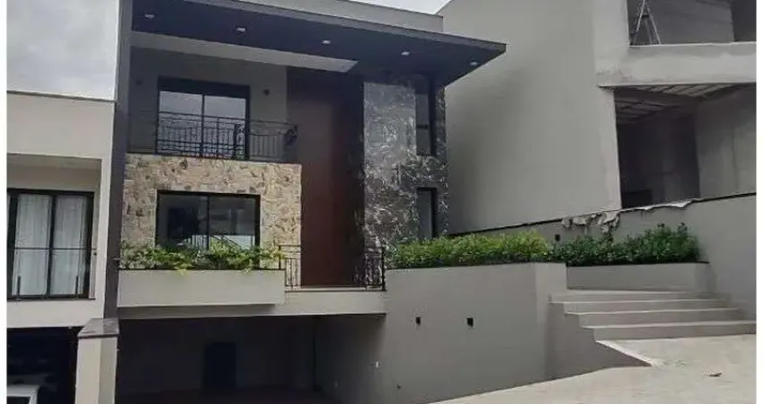 Sobrado no Condomínio Vale dos Vinhedos - Colônia Dona Luiza - Ponta Grossa - Pr