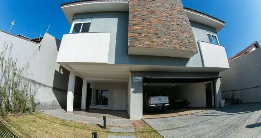 Casa com 3 quartos à venda na Rua Itália, Oficinas, Ponta Grossa