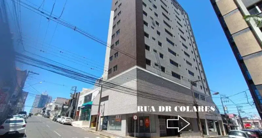 Apartamento com 3 quartos para alugar na Rua Doutor Colares, Centro, Ponta Grossa