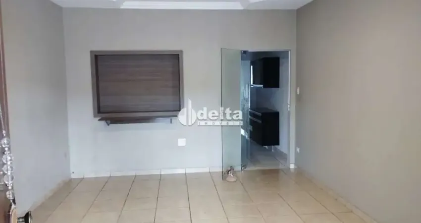 Casa Comercial disponível para locação no bairro Centro em Uberlândia-MG