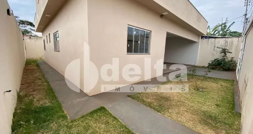 Casa residencial disponível para locação e venda no bairro Tibery em Uberlândia-MG