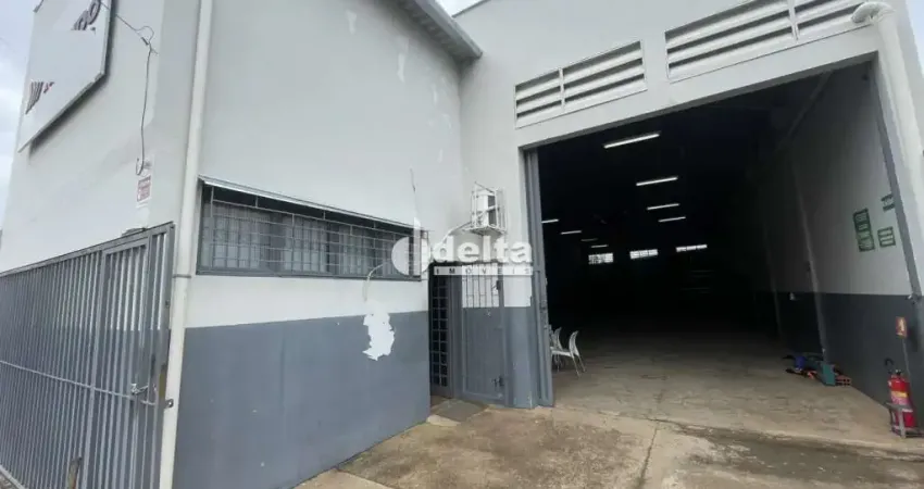 Galpão disponível para locação e venda no bairro presidente roosevelt em uberlândia-mg