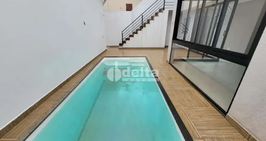 Casa disponível para venda no bairro Nova Uberlândia em Uberlândia MG