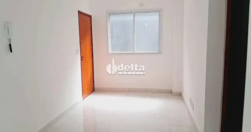 Apartamento disponível para locação no bairro Segismundo Pereira em Uberlândia-MG
