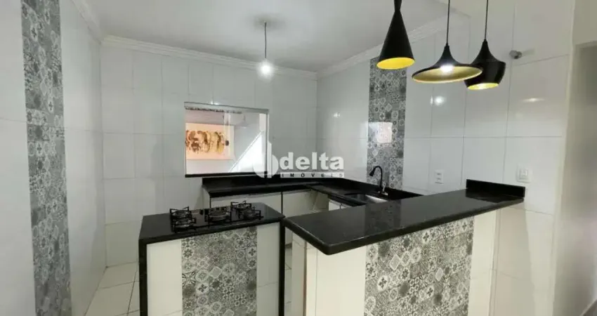 Casa residencial disponível para locação no bairro Ipanema em Uberlândia-MG