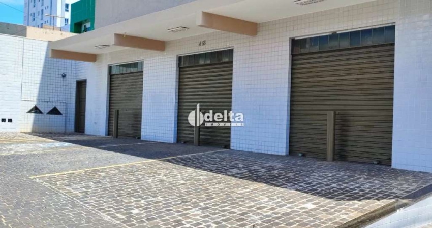 Loja disponível para locação no bairro Santa Mônica em Uberlândia-MG