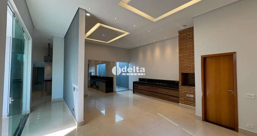 Casa residencial disponível para Locação no bairro Novo Mundo em Uberlândia-MG.