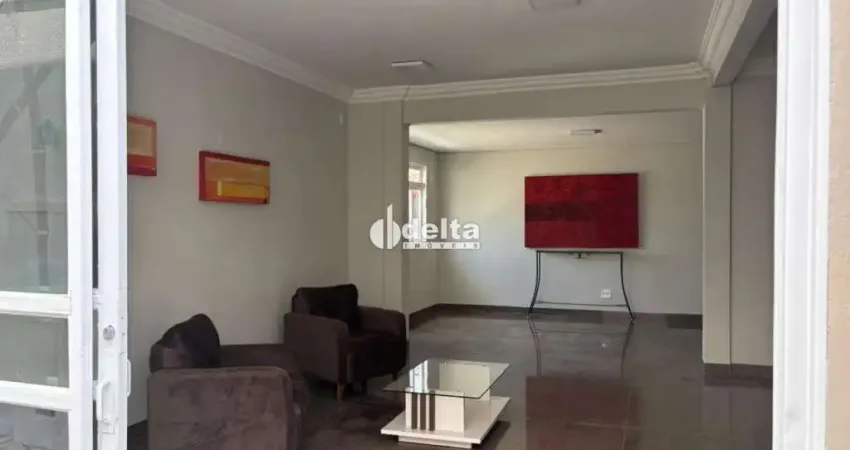 Casa residencial disponível para locação no bairro Santa Mônica em Uberlândia-MG.