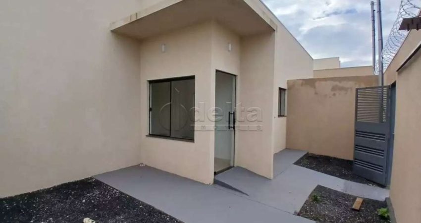Casa disponível para locação no bairro Shopping Park em Uberlândia-MG.
