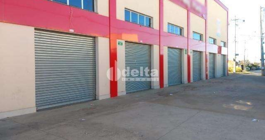 Loja disponível para Locação no bairro Shopping Park em Uberlândia-MG