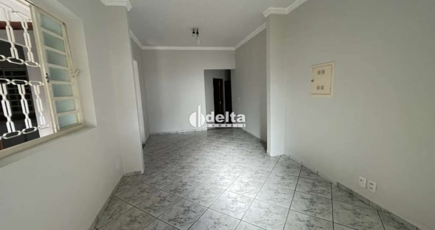 Casa residencial disponível para locação Bairro Daniel Fonseca em Uberlândia-MG.