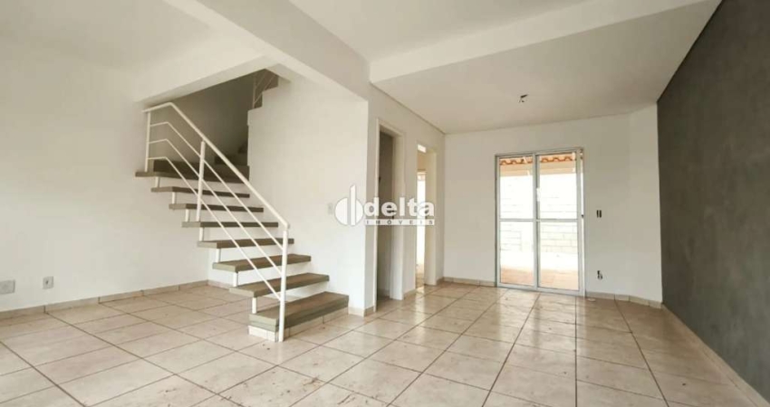 Casa em condomínio disponível no bairro Jardim Sul em Uberlândia-MG