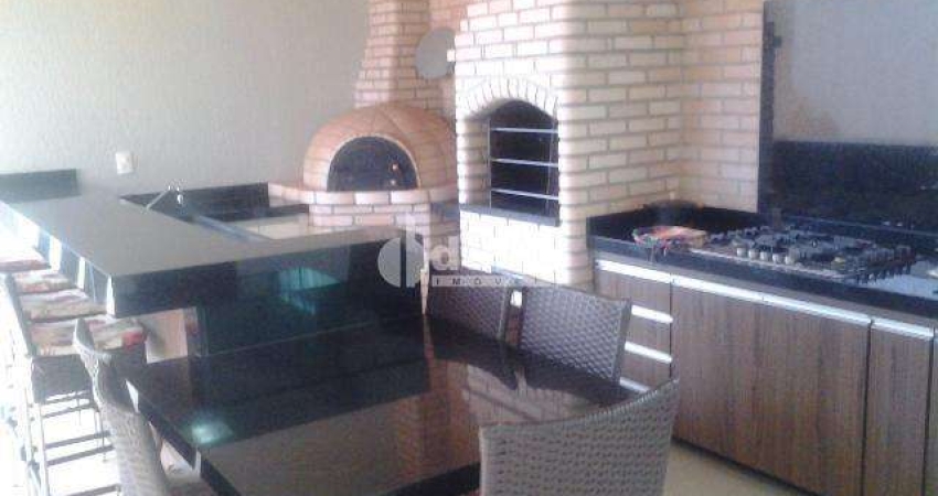 Casa disponível para locação no bairro Nova Uberlândia em Uberlândia-MG