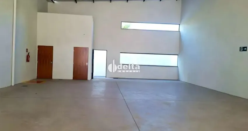 Loja disponível para locação no bairro Martins em Uberlândia-MG