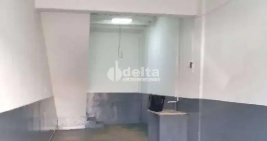 Loja disponível para locação no bairro Brasil em Uberlândia-MG