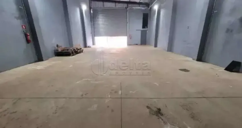 Galpão disponível para locação e venda no bairro Jaraguá em Uberlândia-MG