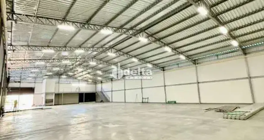 Galpão disponível para locação e venda no bairro laranjeiras em uberlândia-mg