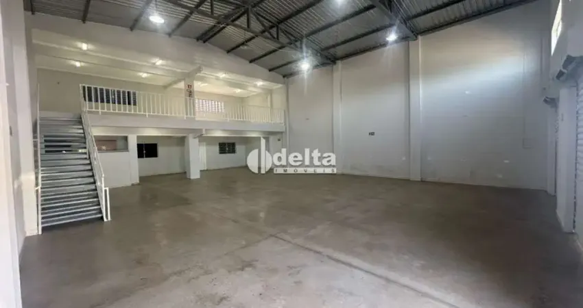Galpão disponível para locação no bairro Jardim Inconfidência em Uberlândia-MG