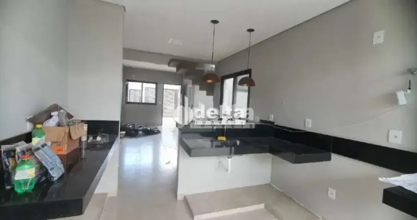 Casa residencial disponível para locação no bairro Bosque dos Buritis em Uberlândia-MG